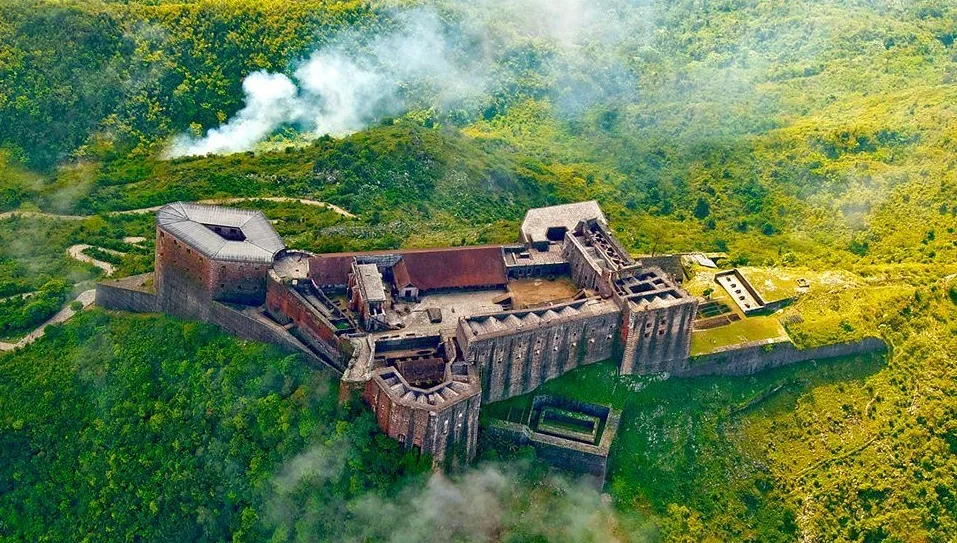 Haïti : Citadelle la Ferrière Haïti : Citadelle la Ferrière